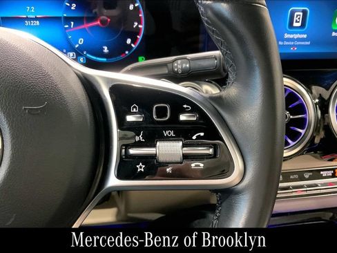 Certified 2023 Mercedes-Benz GLB 250 4MATIC image 27