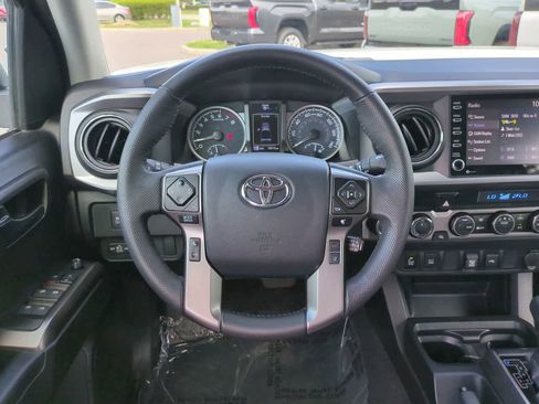 Certified 2023 Toyota Tacoma SR5 w/ Technology Package AWD/4WD image 15