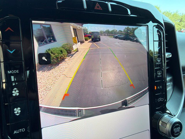Used 2023 RAM 1500 Big Horn AWD/4WD image 30
