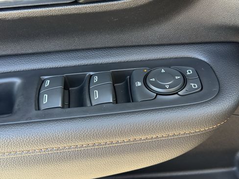 Used 2020 GMC Terrain SLE w/ Driver Convenience Package image 26