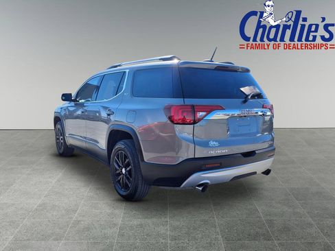 Used 2019 GMC Acadia SLT w/ LPO, Floor Liner Package image 5