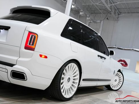 Used 2022 Rolls-Royce Cullinan image 41