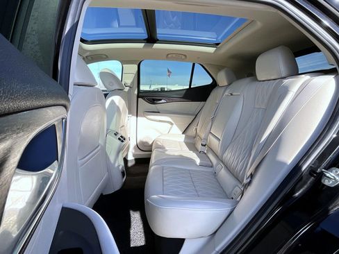 Used 2023 Buick Envision Avenir AWD/4WD image 19