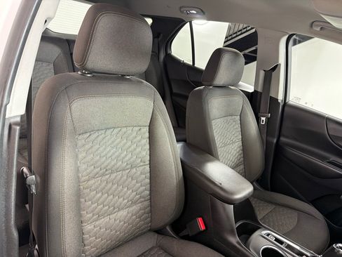 Used 2019 Chevrolet Equinox LT FWD image 21