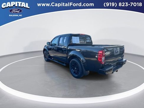 Used 2019 Nissan Frontier SV w/ Value Truck Package image 6