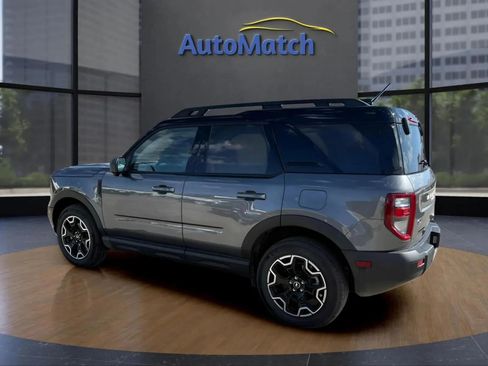 Used 2025 Ford Bronco Sport Outer Banks w/ Outer Banks Tech Package+ AWD/4WD image 8