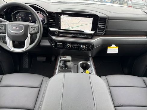 New 2026 GMC Sierra 1500 SLT AWD/4WD image 9