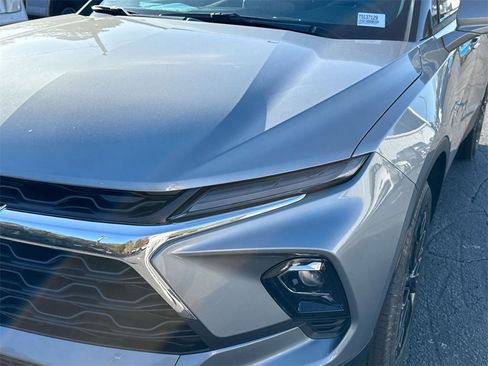 New 2026 Chevrolet Blazer LT image 10