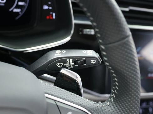 Used 2020 Audi RS Q8 AWD/4WD image 27