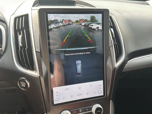Used 2021 Ford Edge SEL FWD image 14
