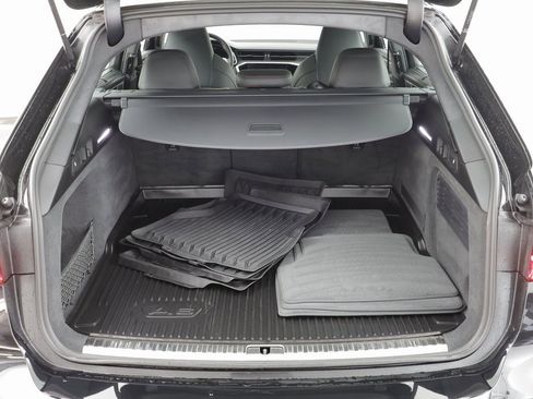 Used 2024 Audi RS 6 performance image 22