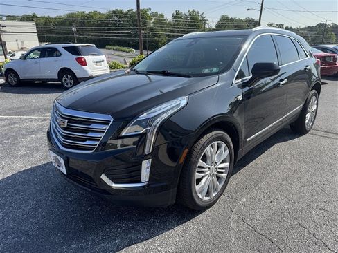 Used 2018 Cadillac XT5 Premium Luxury AWD/4WD image 4