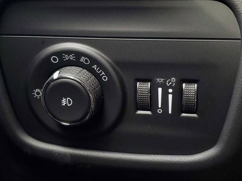 New 2026 Jeep Grand Cherokee L Summit image 36