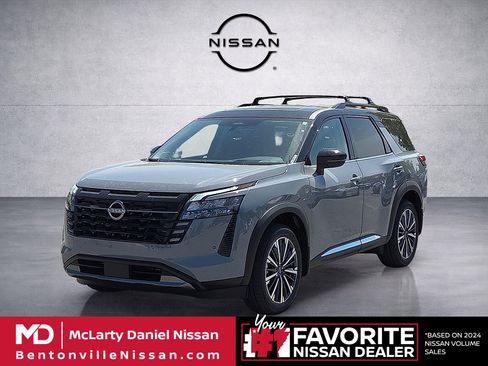 New 2026 Nissan Pathfinder Platinum AWD/4WD image 2