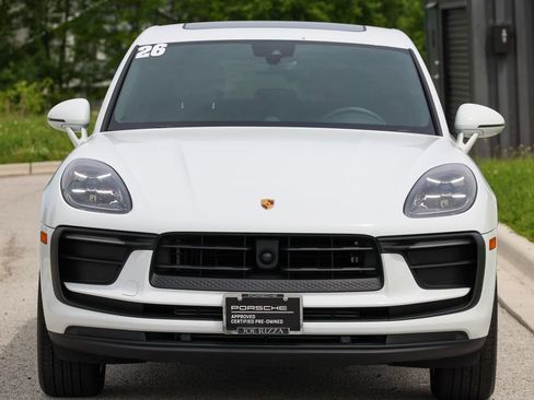Certified 2026 Porsche Macan AWD/4WD image 24
