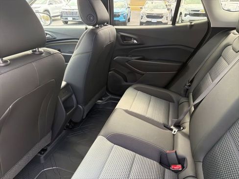 New 2026 Chevrolet Trax LT w/ Midnight Edition FWD image 20