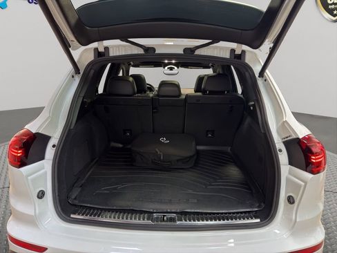 Used 2018 Porsche Cayenne S AWD/4WD image 19