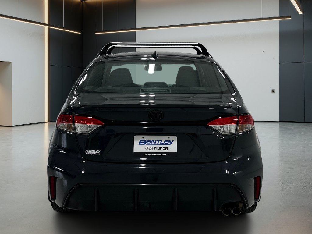Used 2023 Toyota Corolla SE w/ SE Premium Package FWD image 5
