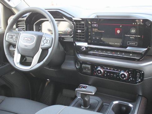 New 2026 GMC Sierra 1500 SLT w/ SLT Premium Plus Package image 9