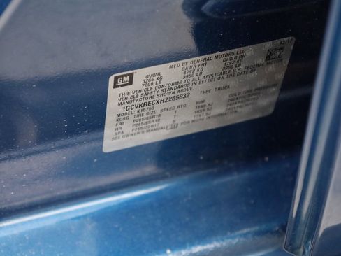 Used 2017 Chevrolet Silverado 1500 LT w/ All Star Edition image 11