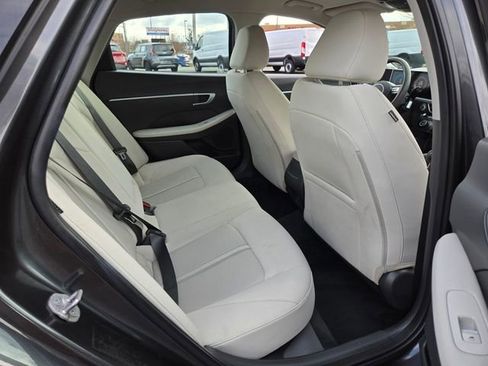 Used 2025 Hyundai Sonata SEL FWD image 18