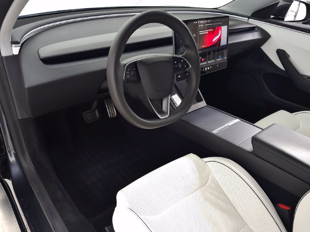 Used 2024 Tesla Model 3 Performance AWD/4WD image 13
