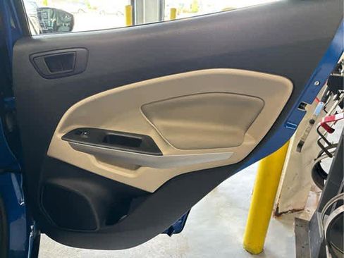 Used 2022 Ford EcoSport S image 30