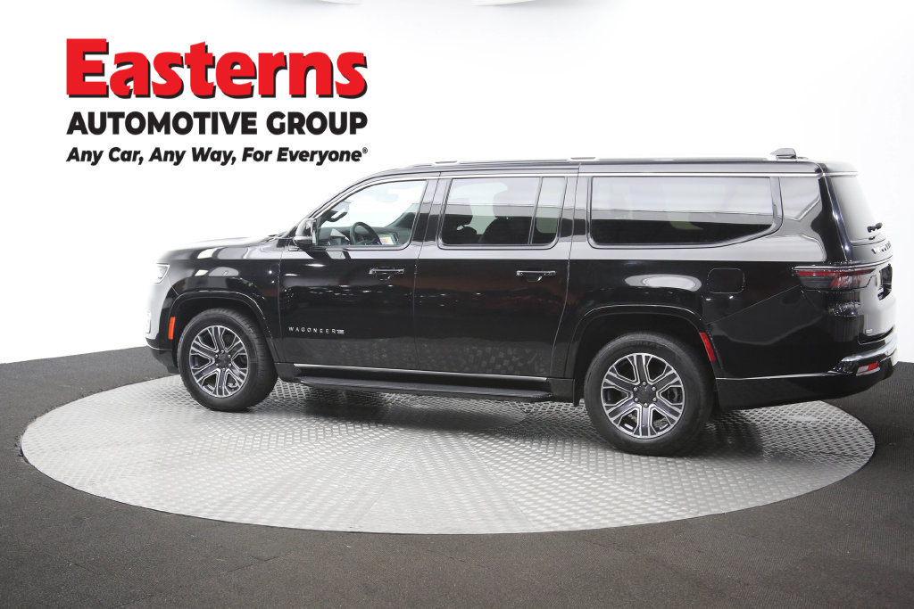 Used 2024 Jeep Wagoneer L Series II RWD image 71