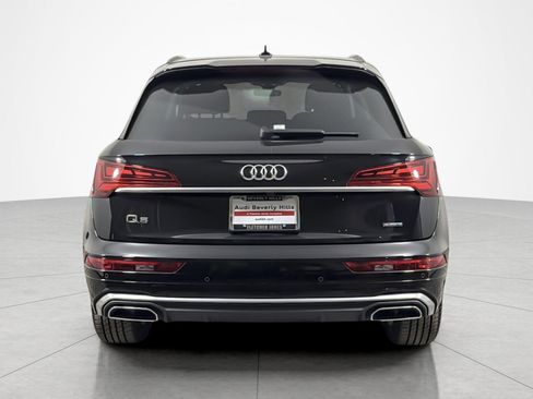 Used 2025 Audi Q5 e Premium AWD/4WD image 4