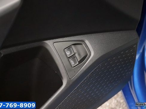 Used 2022 Volkswagen Jetta SE image 13