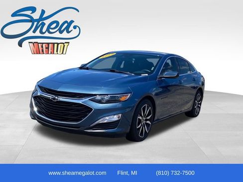 Certified 2025 Chevrolet Malibu RS FWD image 1