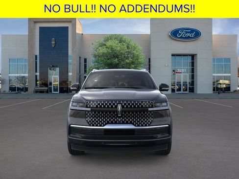 New 2025 Lincoln Navigator Reserve image 7