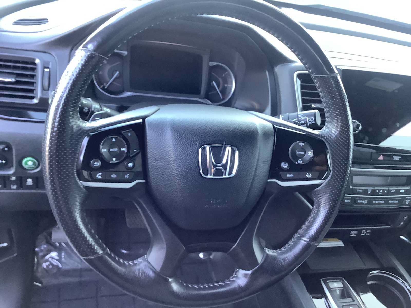 Used 2022 Honda Passport Elite image 14