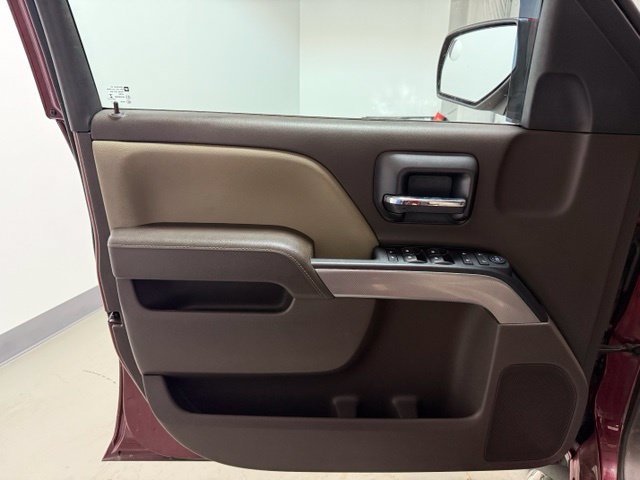 Used 2018 Chevrolet Silverado 1500 LT w/ All Star Edition AWD/4WD image 9