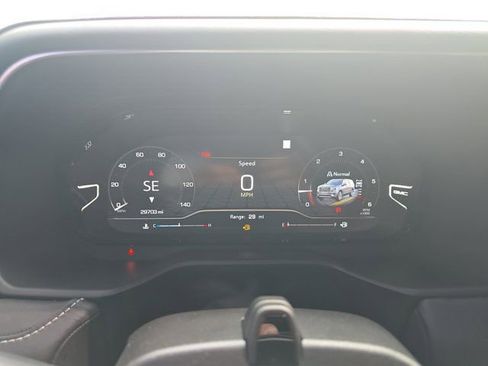 Used 2023 GMC Yukon Denali Ultimate image 32