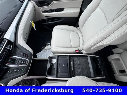 Certified 2026 Honda Odyssey EX-L image 26