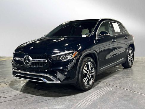 Used 2025 Mercedes-Benz GLA 250 4MATIC image 7
