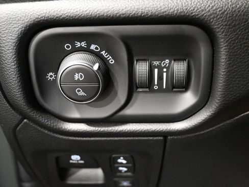 Used 2026 RAM 1500 Big Horn AWD/4WD image 26