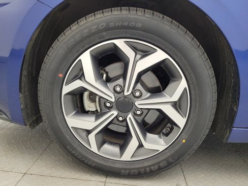 Used 2019 Kia Forte LXS FWD image 31