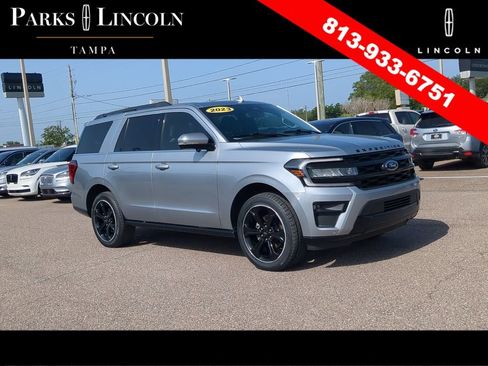 Used 2023 Ford Expedition Limited RWD image 1