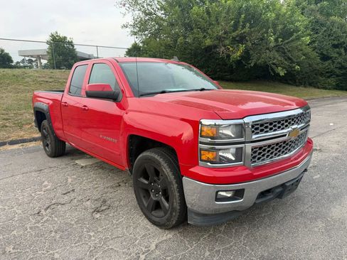 Used 2015 Chevrolet Silverado 1500 LT AWD/4WD image 2