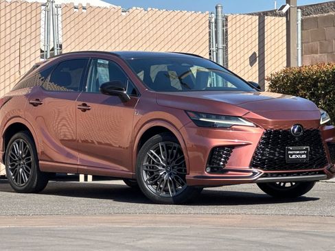 Certified 2023 Lexus RX 500h F Sport w/ Accessory Package (Z1) AWD/4WD image 2