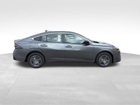 New 2026 Nissan Sentra SV w/ Floor Mat Package FWD image 5