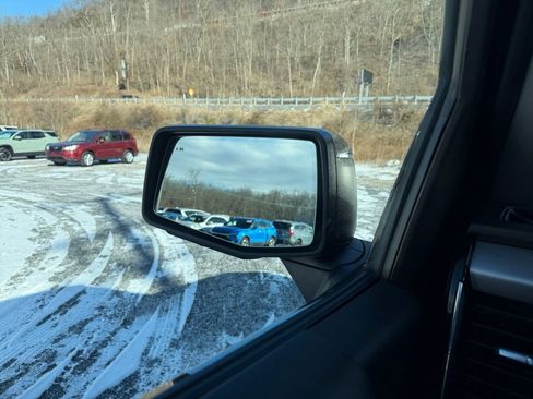 Used 2022 GMC Sierra 1500 Denali image 10