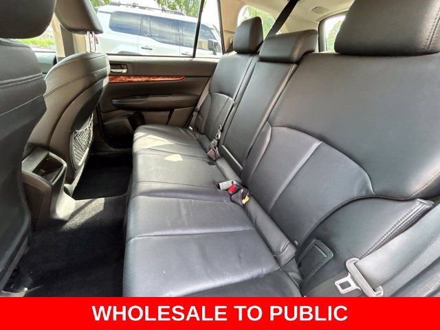 Used 2011 Subaru Outback 3.6R Limited w/ PWR Moonroof Pkg AWD/4WD image 16