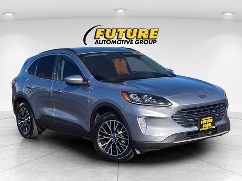 Certified 2022 Ford Escape Titanium image 1