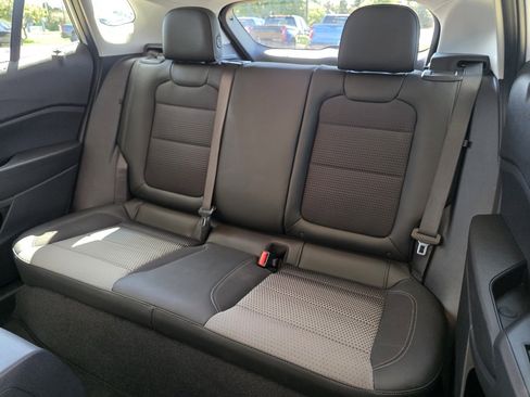 Used 2024 Chevrolet Trax LT image 16