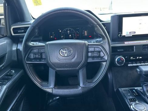 Used 2025 Toyota Tacoma SR5 image 16