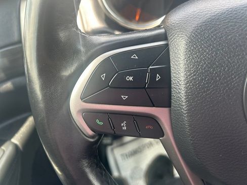 Used 2020 Jeep Grand Cherokee Altitude AWD/4WD image 17