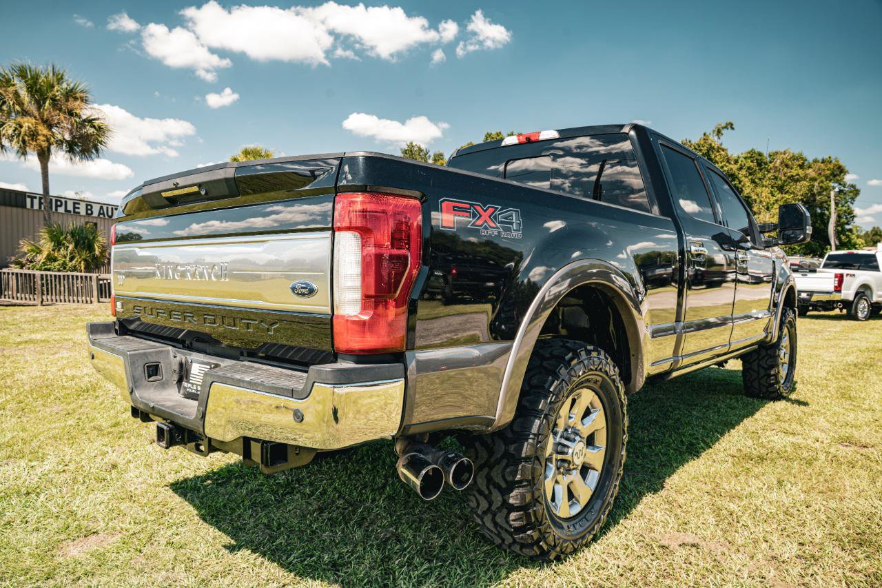 Used 2018 Ford F250 King Ranch w/ King Ranch Ultimate Package AWD/4WD image 6